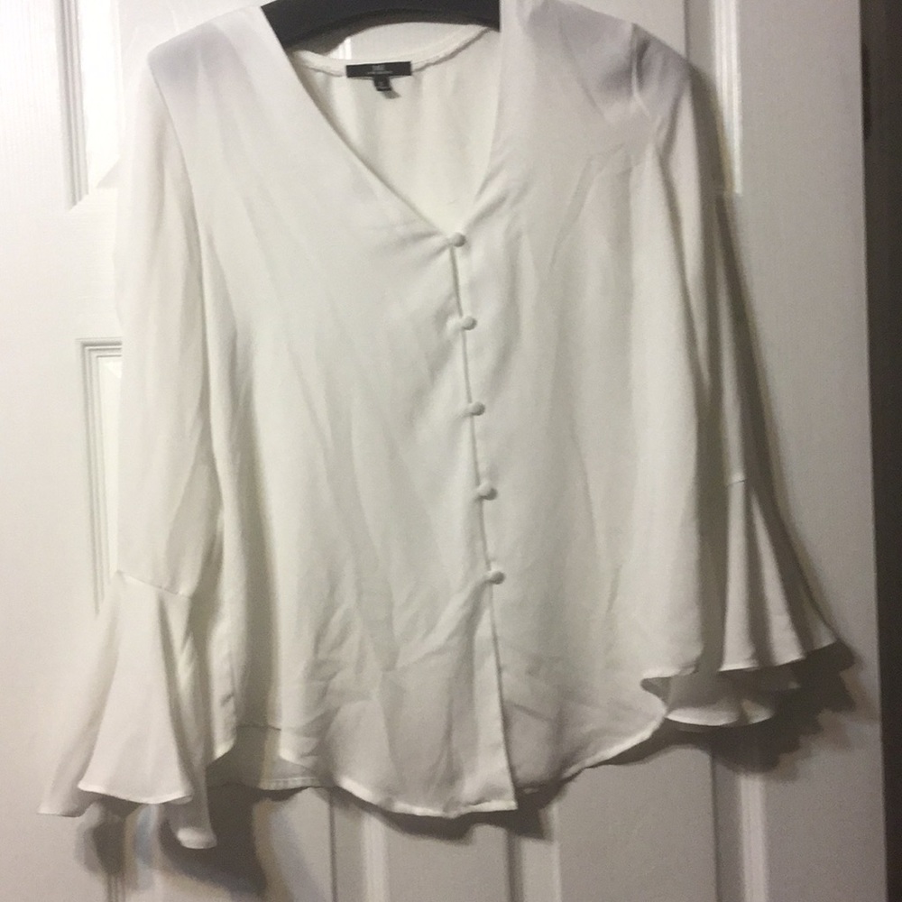 S bell sleeve button up top